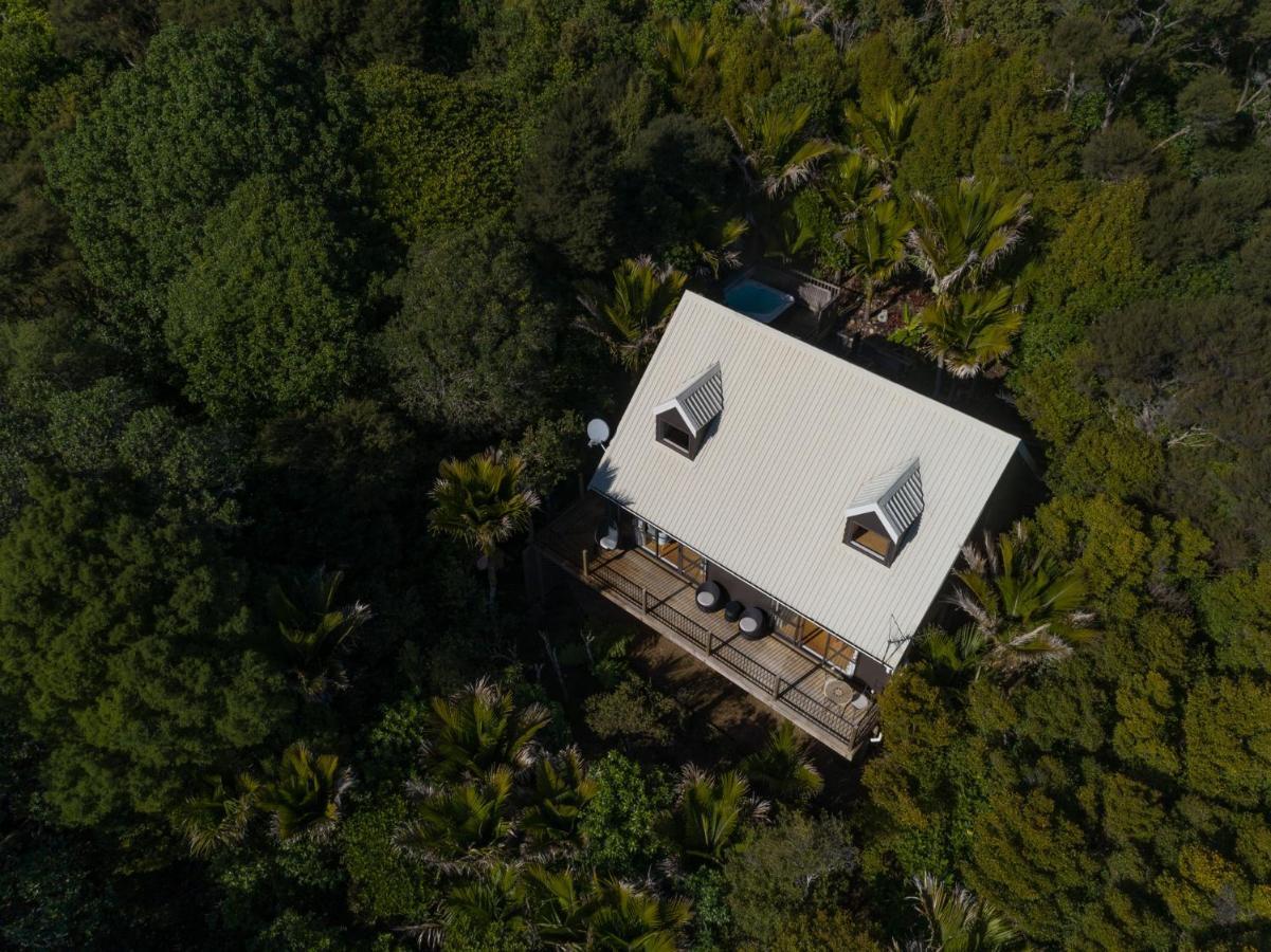 Whisper Cottage Onetangi Eksteriør billede